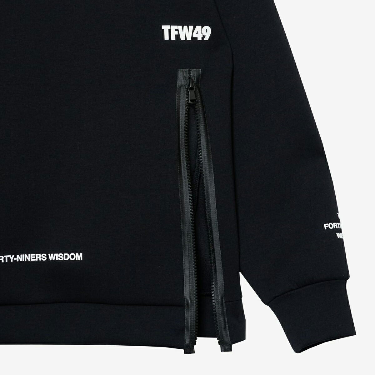 TFW492025年秋冬モデルユニセックスCARDBOARDMATERIALパーカーT102520020【25】