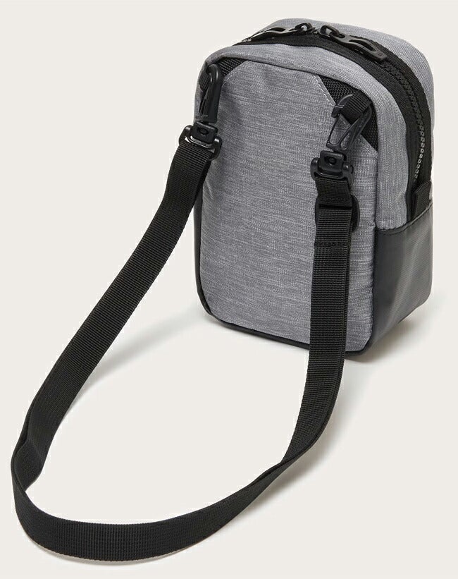 オークリー2025年秋冬モデルメンズENHANCELTPOUCH9.0ポーチFOS901998’【25】