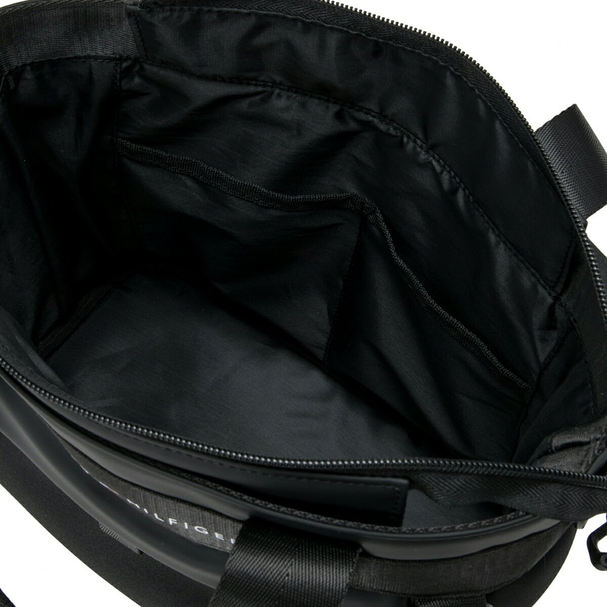 トミーヒルフィガーユニセックスユースフルラウンドバッグ25cm×13cm×23cmラウンドバッグユースフルTHMG6FT5【26FW】